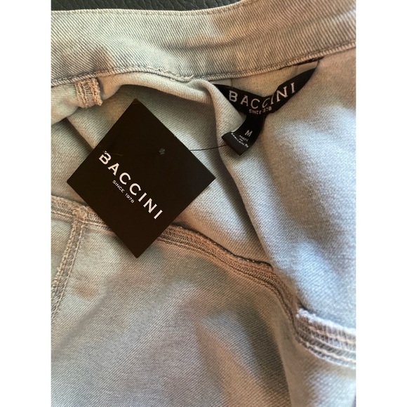 Baccini light blue denim long sleeve button down shirt Size Medium … - Picture 8 of 10